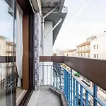 2Br Flat In Bonfim W/ Ac & Balcony By Lovelystay
