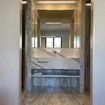 Beautiful Apartment Over Bolhao Market