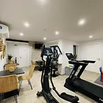 Lindo Apartamento Em Zona Central, Batalha - Porto - Apt L