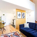 Lovelystay - Vila Burgaes
