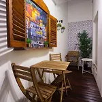 Cozy Apartment In The Center Of Porto