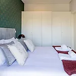 Bonfim Elegant Duplex W/ Ac By Lovelystay