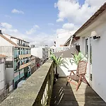 Bonfim Elegant Duplex W/ Ac By Lovelystay