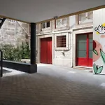 Cactus Apartment, By Bolhao Residences