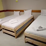Oporto Batalha Center Hostel