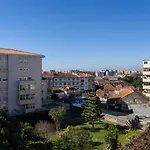 Host Wise - Gorgeous Bright Flat W Balcony