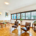 Bonfim Sunny Vintage Apartment