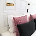 Aposentus - Your Home At Pinheiro\'S Studio