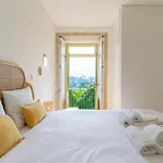 Gorgeous Flat W. Balcony In Iconic Pedestrian St