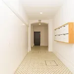 Gorgeous Flat W. Balcony In Iconic Pedestrian St