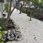 Bright Apartment With Garden