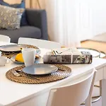 Lovelystay - Dirk Apartment Almada 3º T