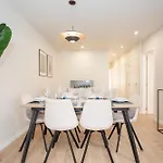 Liiiving In Porto - Uptown Pearl Apartment