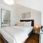 Guestready - Vanzeleres Collection