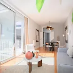 Liiiving In Porto - Art Design Apartment