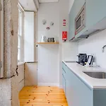 City-Center Apartment With Modern Comforts