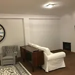 Fonsi House