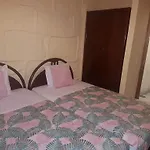 Caldeira Guest House