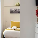 Lovelystay - Majestic Flat In City Center