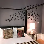 Oporto Chic & Cozy - Flores
