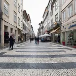 2 Comfortable Stunning Flats - City Center