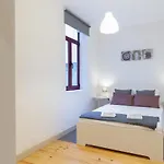 Opo Covelo Home