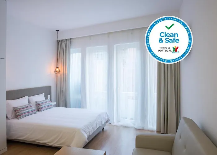 Porto Bonjardim Apartments