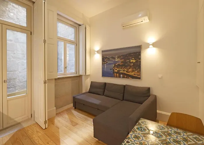 Flh Porto Traditional Studio With Terrace