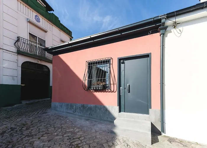 Alegria Cool House