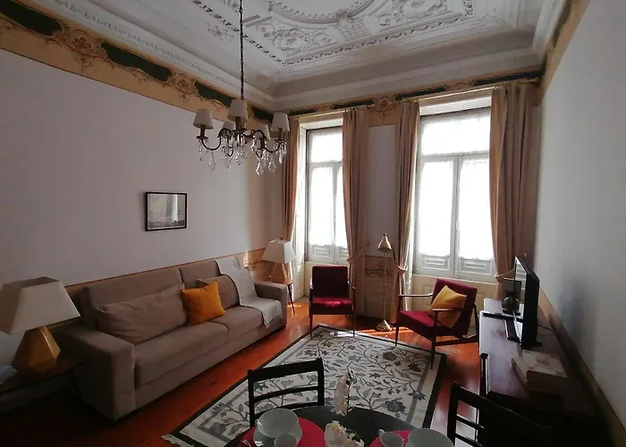 Alvares Cabral Apartamento B