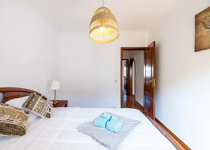 Boavista Premium With Ac, Terrace- Parking ,Supermarket And Metro T3