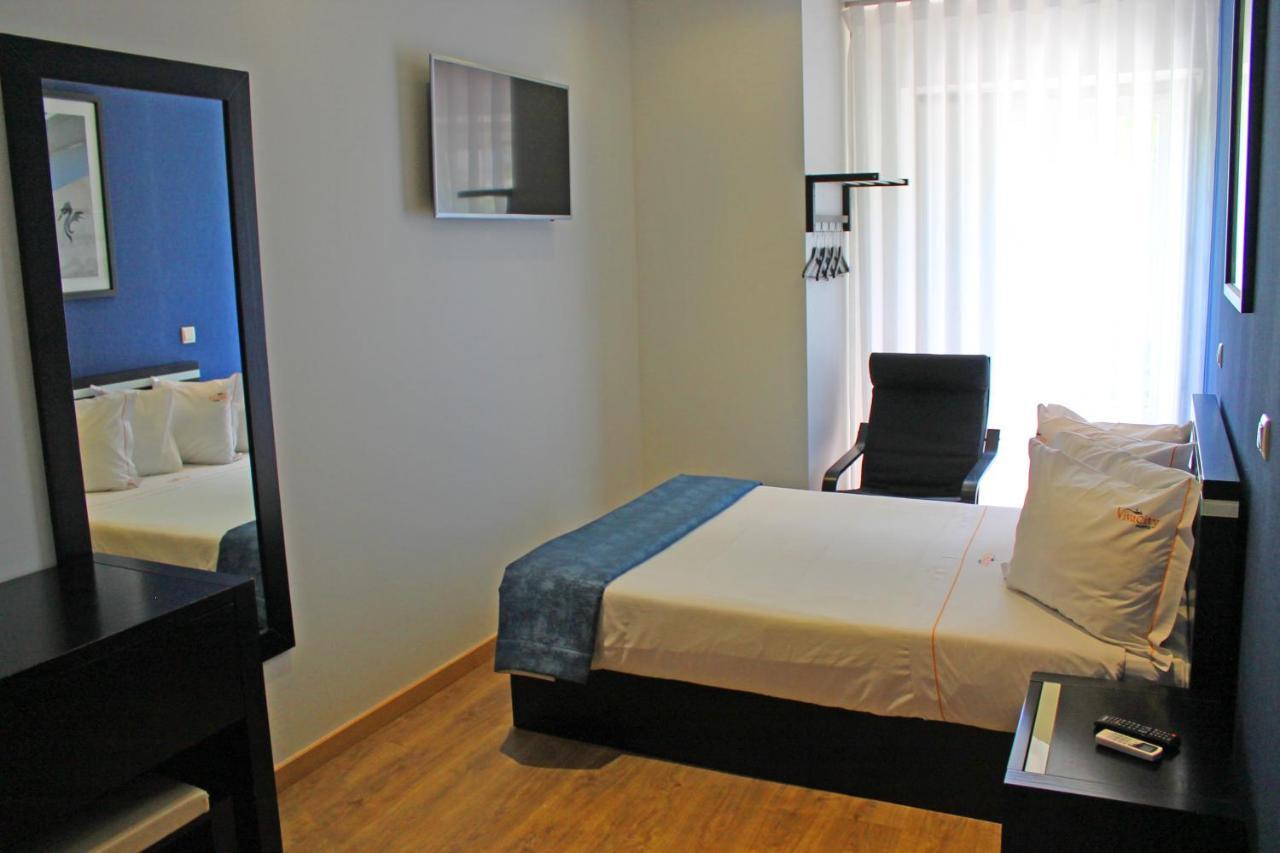 Vivacity - & 4* Porto