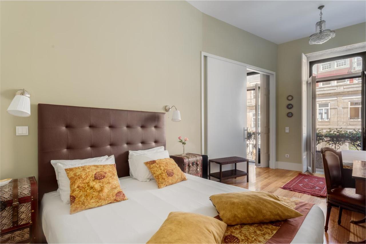 Mouzinho 244 - Porto Houses & Suites *