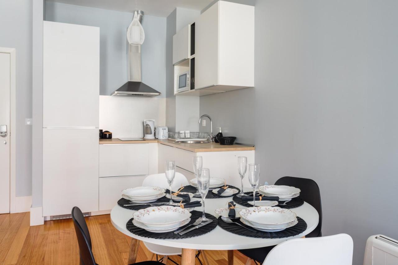 Mouzinho 244 - Porto Houses & Suites *