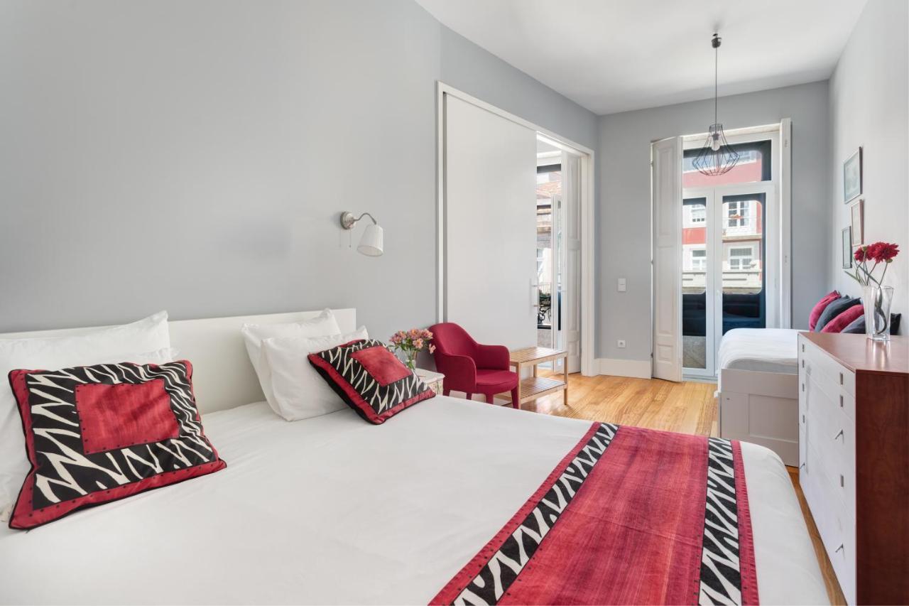Mouzinho 244 - Porto Houses & Suites Apartment
