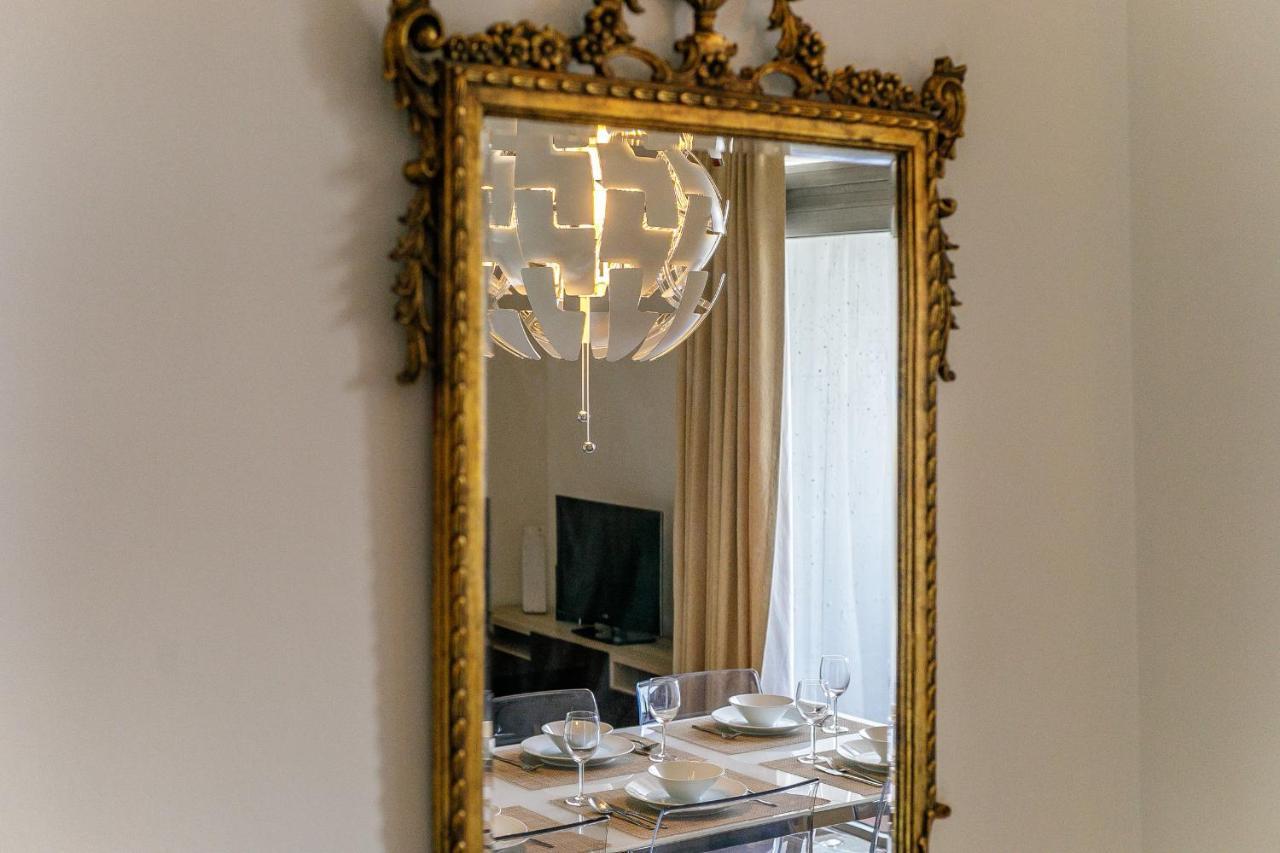Lovelystay - Spacious 3br Flat With Ac And Balcony Porto