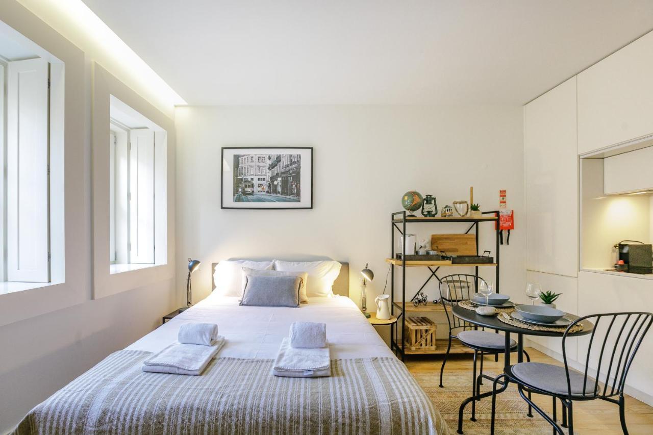 Lovelystay - Taipas Studio With Ac Appartement