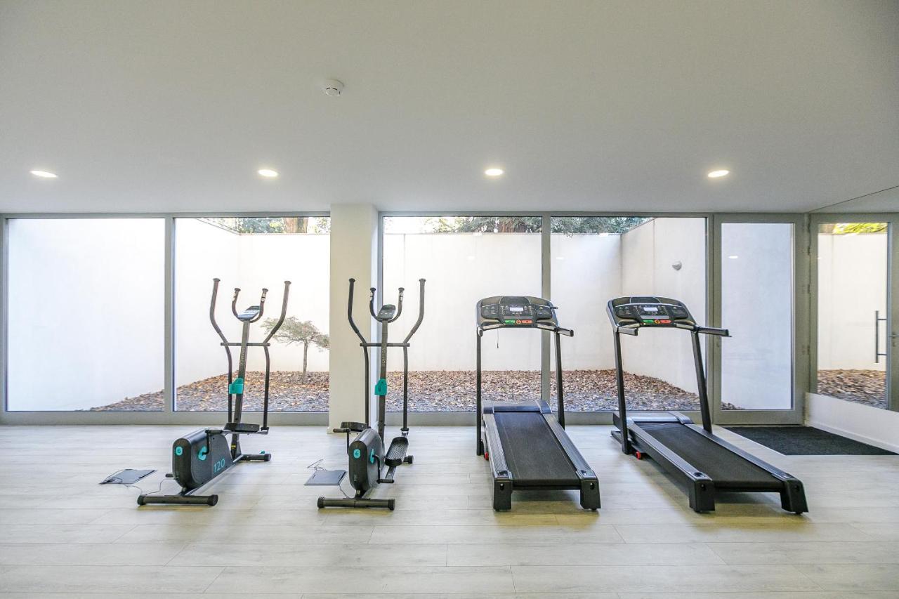 Apartment Lovelystay - Modern Loft With Gym & Free Parking Minutes Away From Cbd *