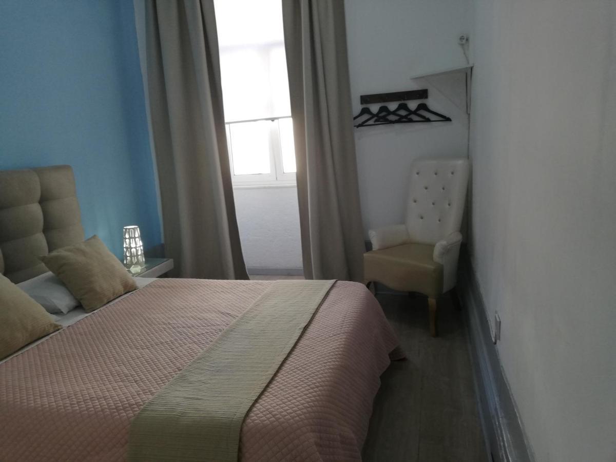 Downtown Garden Terrace , Only One House Up To 21pax Apartment *