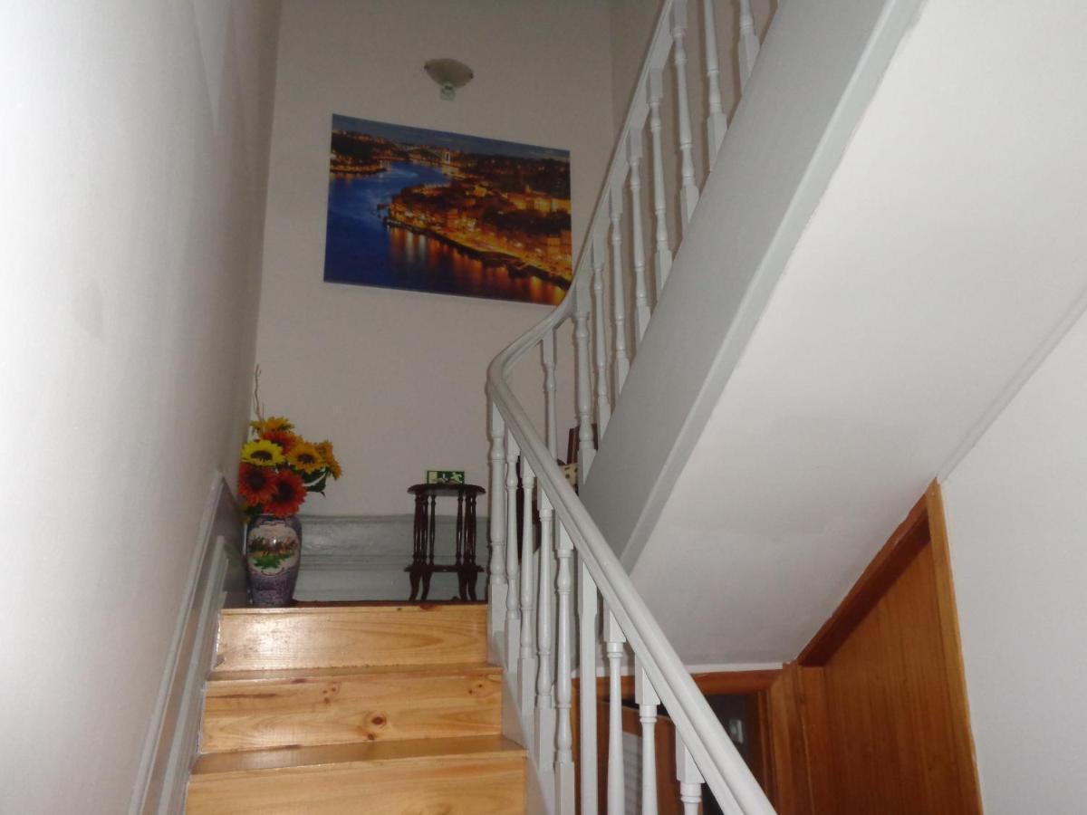 Portuense Alojamento Local Guest house Porto