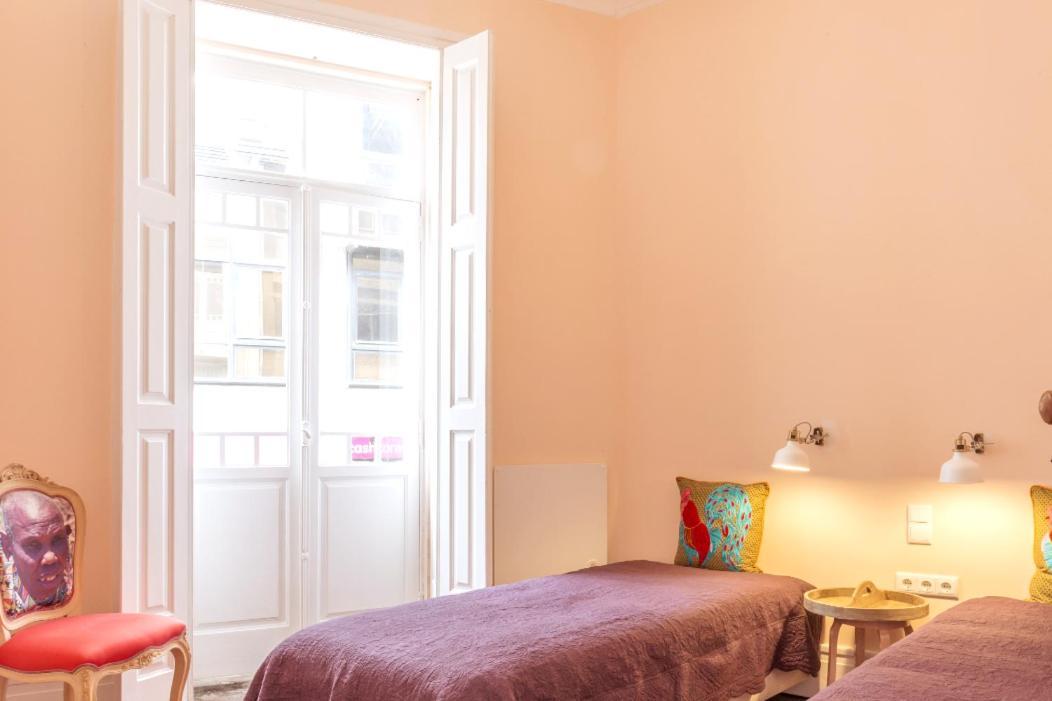 Vintage Downtown With Patio Apartment Porto