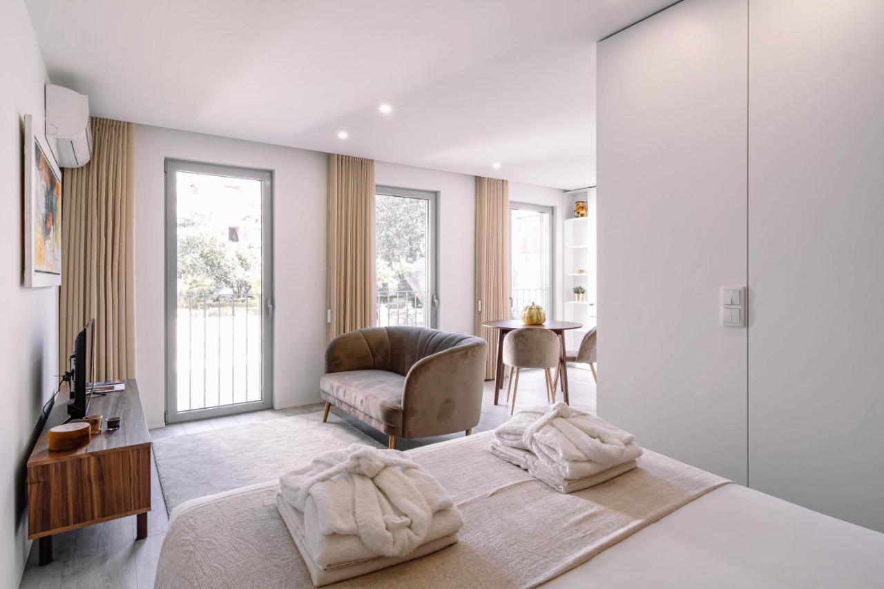 Bba Palacio Ii - Garden View, Gym & Free Parking Apartment