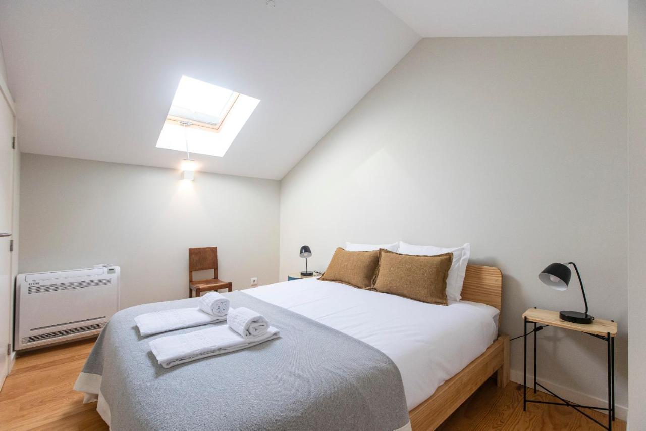 Apartamento Almada 151 *