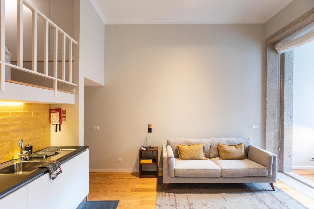 Almada 151 Apartamento