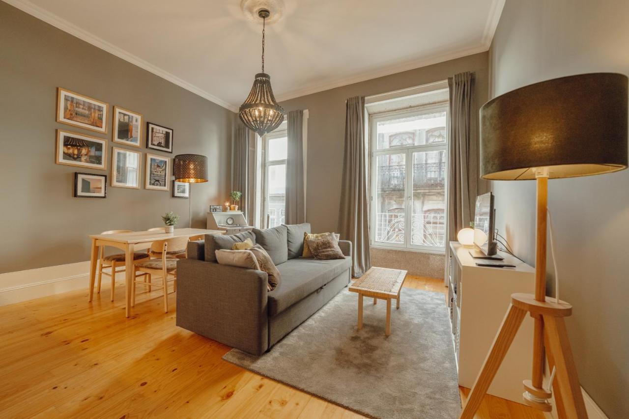 Apartment Downtown Vintage By Homing
