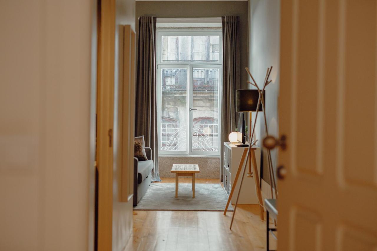 Apartment Downtown Vintage By Homing