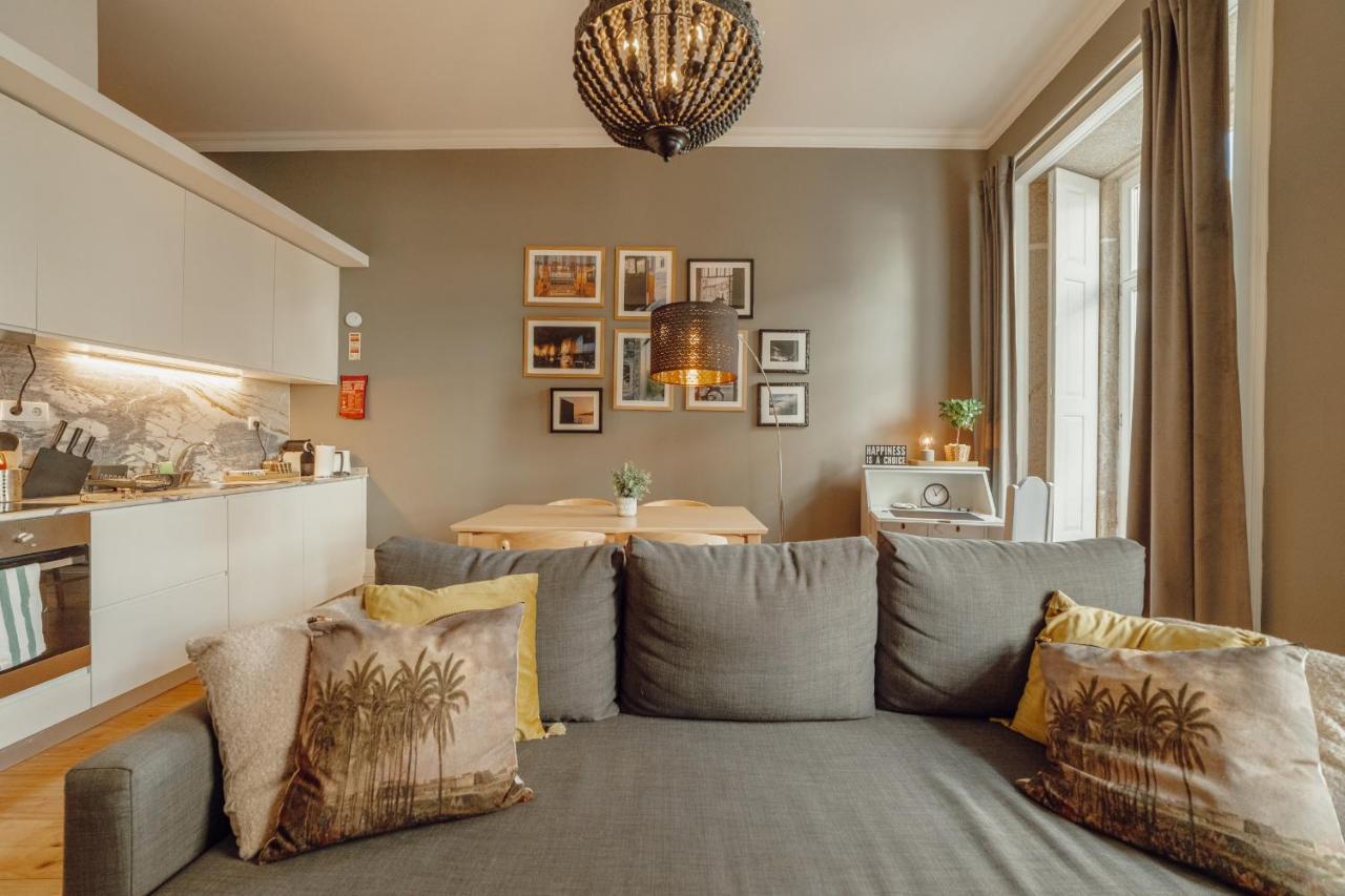 Apartment Downtown Vintage By Homing