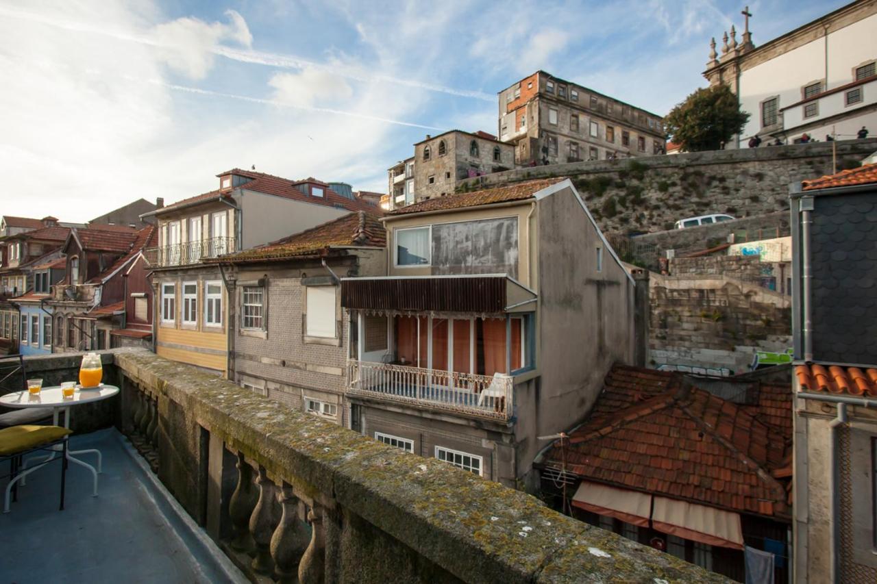 Hostel Being Porto