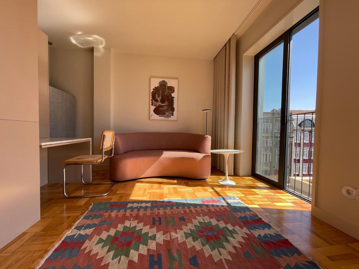 Apartment Beautiful Over Bolhao Market