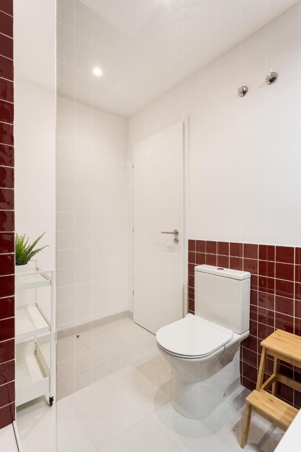 Joivy Stunning 2-br Flat With Balcony In Porto